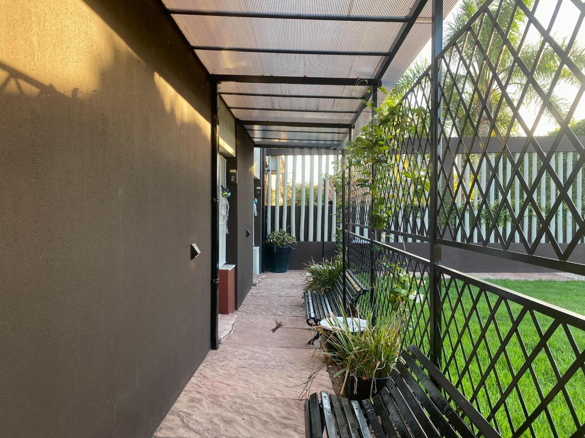 Eze Inn Boutique Hotel Ezeiza Exterior photo